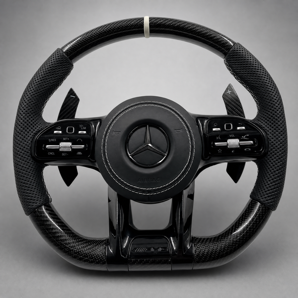 Volant Carbone Custom – Mercedes-AMG | Surpiqûres Blanches
