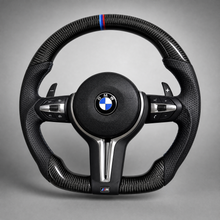 Volant BMW M Sport Méplat Custom – Carbone & Cuir Perforé | Bande bleu et rouge M
