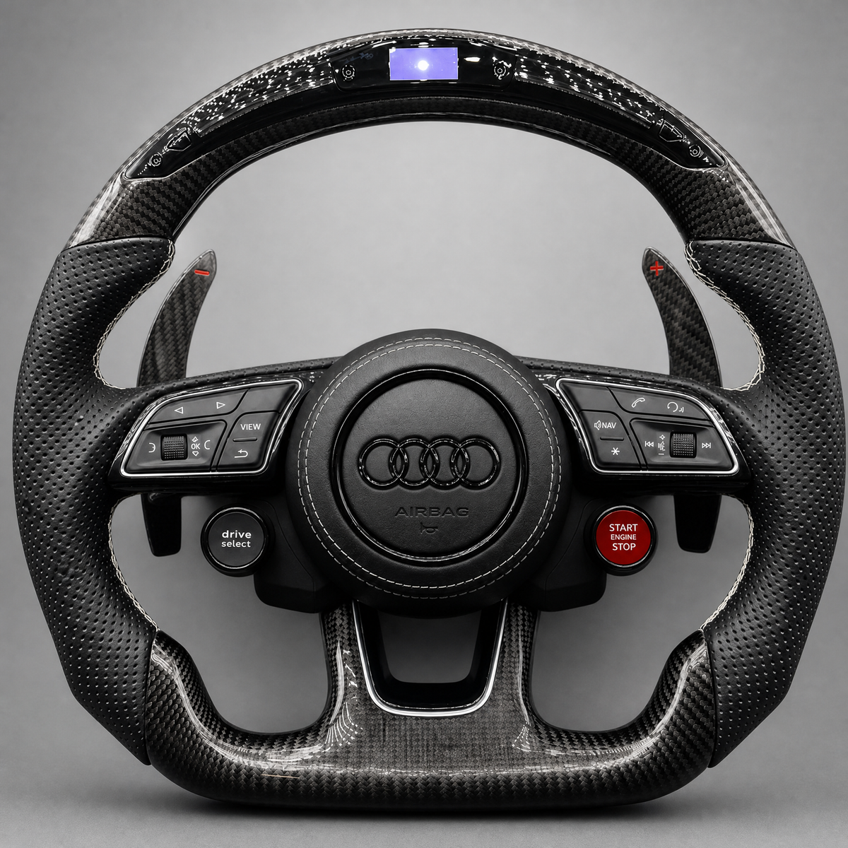 Volant Audi A3 / S3 / RS3 / Q2 Custom – Carbone & Cuir Perforé | Barre LED & Start/Stop