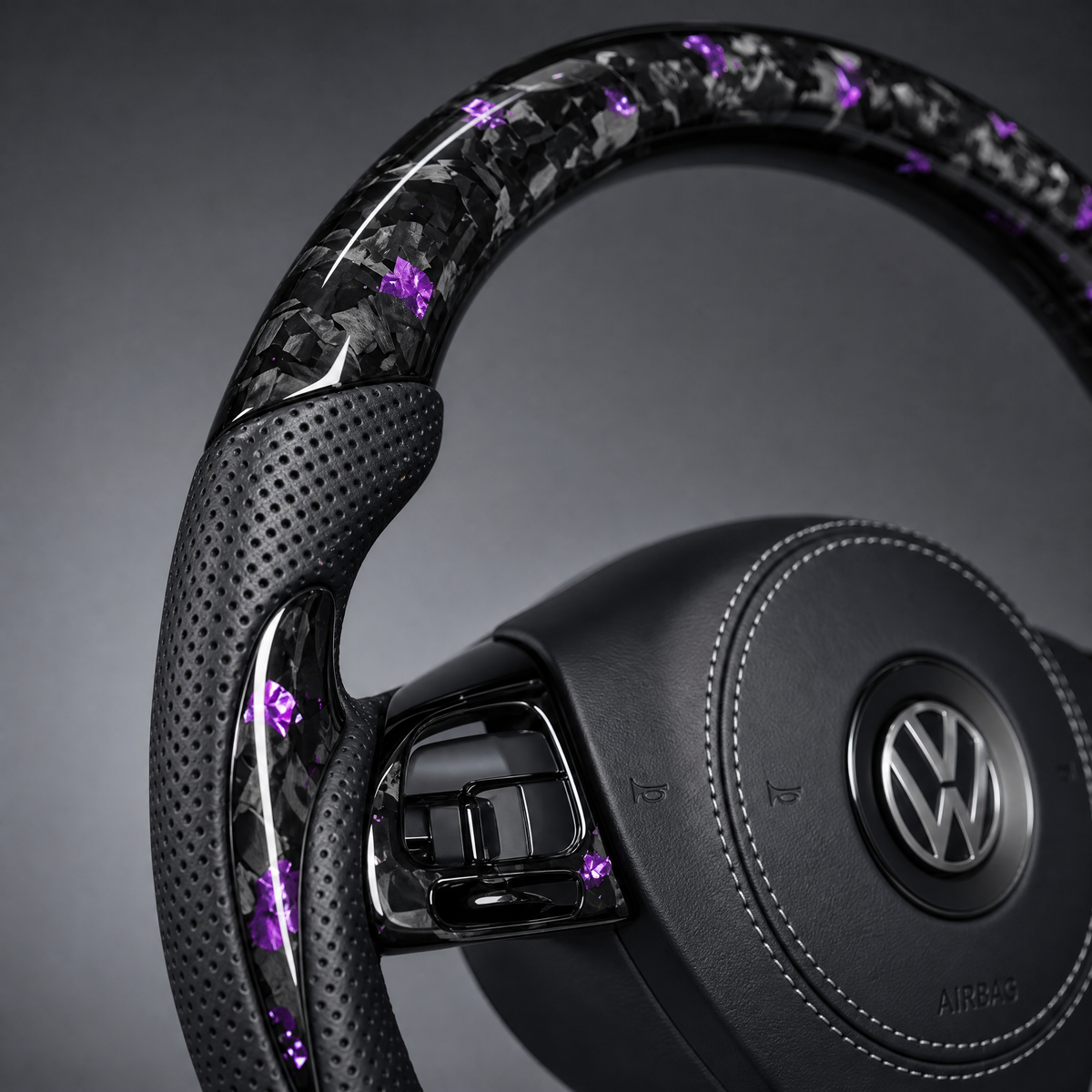 Volant VW  – Carbone Forgé Violet | Cuir Perforé