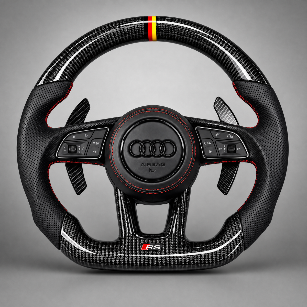 Volant Audi RS – Carbone & Cuir Perforé | Drapeau Allemand 🇩🇪